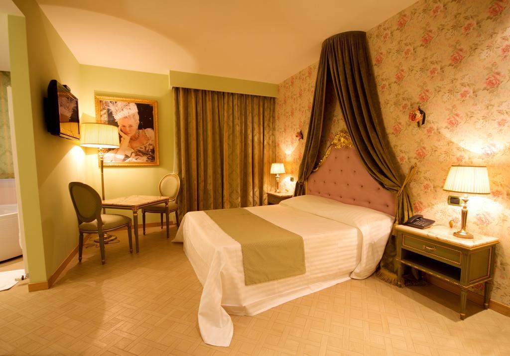 InVilladiserio Hotel Villa di Serio Camera foto